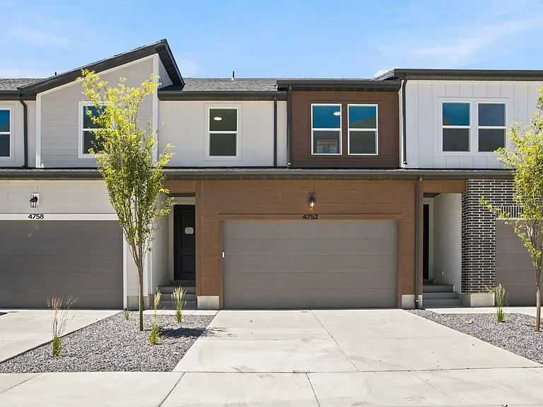 4752 S Heartwood Rd — Photo 1