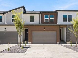 4752 S Heartwood Rd, Mapleton, UT 84664