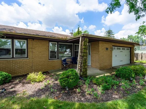 16000 Long Ave, Oak Forest, IL 60452