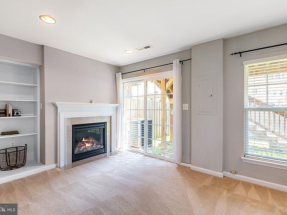3rd image of 9303 Alvyn Lake Cir