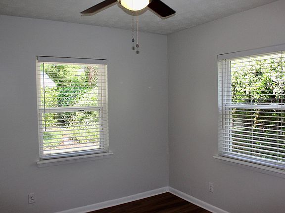 5th image of 601 Upper 8th Ave S
