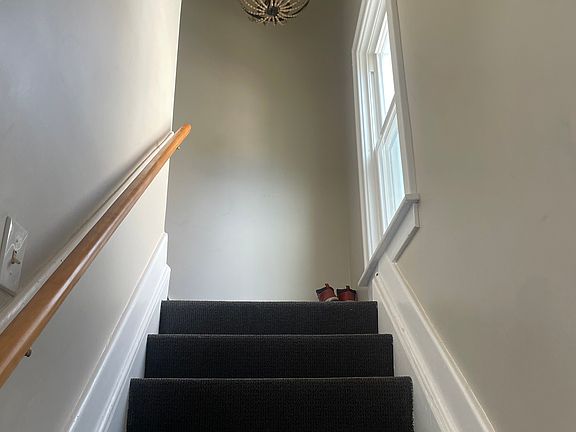 2nd image of 300 Commonwealth Ave #2