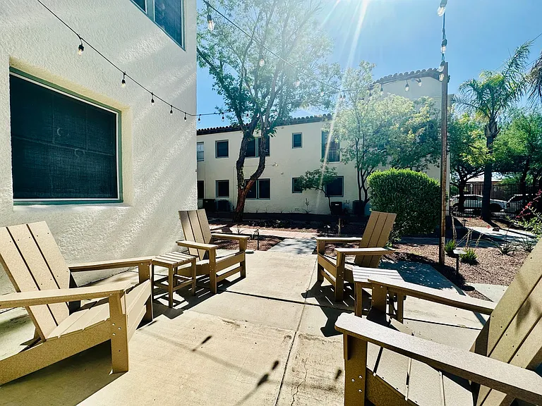 Don Martin Historic Apartments! — Photo 6