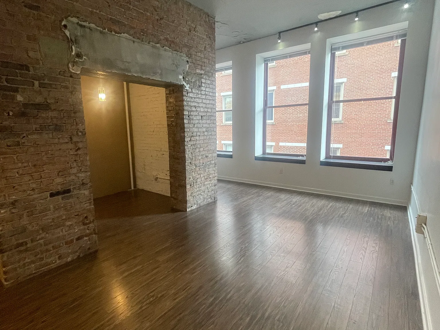 Lando Lofts — Photo 2