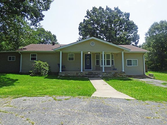 2nd image of 34 Alma Dr