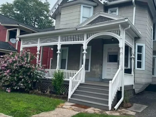 56 Rowley St, Rochester, NY 14607