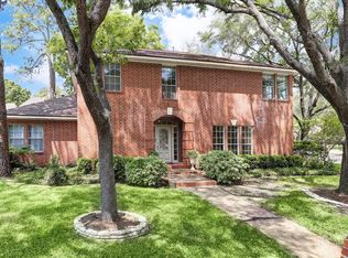 502 Rowlock Ln, Houston, TX 77079
