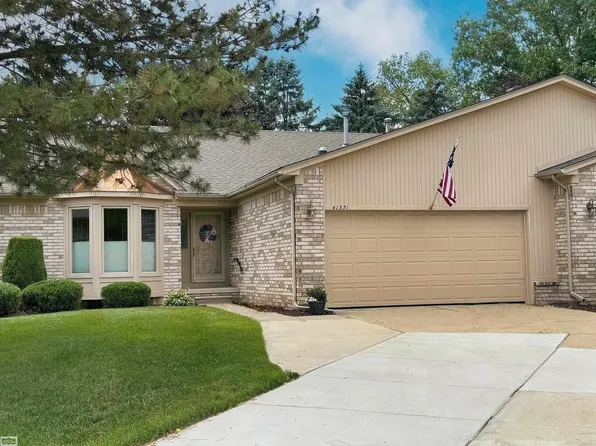 41371 Carmelo Dr W, Clinton Township, MI 48038