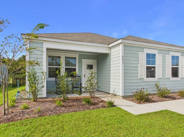 6233 Gritman Dr, Hollywood, SC 29449