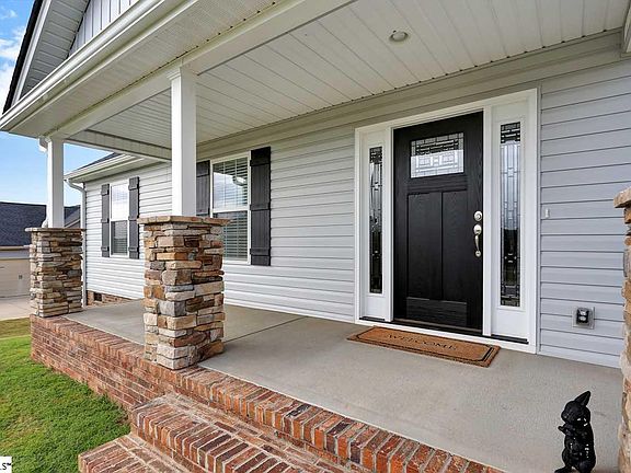 2nd image of 120 Deyoung Meadows Dr