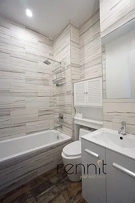 Rented by Rennit Inc. | media 21