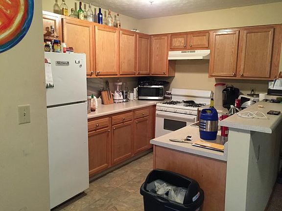 4th image of 2705 Greystone Dr #Gd2705-b