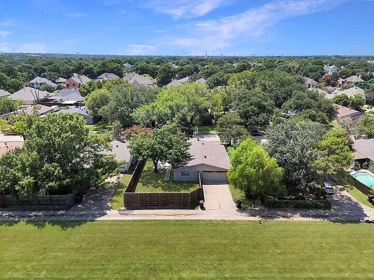 6640 Osage Trl — Photo 33