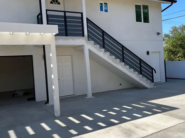 12420 Luna Pl, Granada Hills, CA 91344