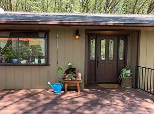 14307 Auburn Rd, Grass Valley, CA 95949