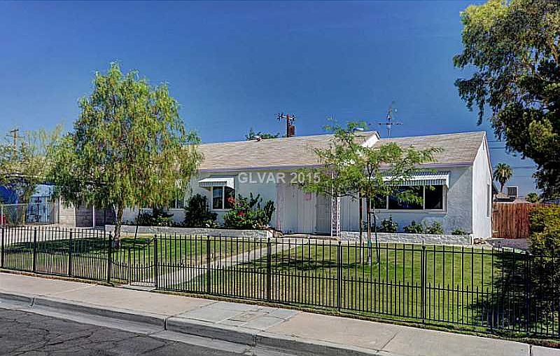 1st image of 4512 Hayes Pl