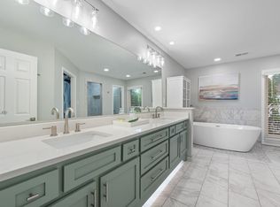 7659 Cordova Club Dr E, Cordova, TN 38018