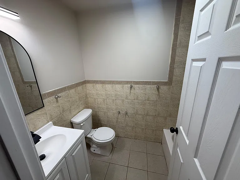 31 Bragaw Ave #TF — Photo 9