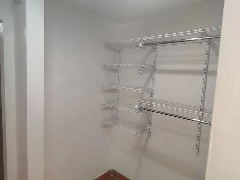 23 E Adams St — Photo 18