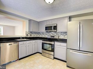 697 Willowby Run, Pasadena, MD 21122