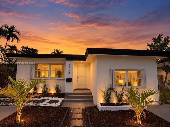 2610 Pierce St, Hollywood, FL 33020