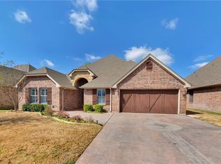 318 Spyglass Dr, Willow Park, TX 76008