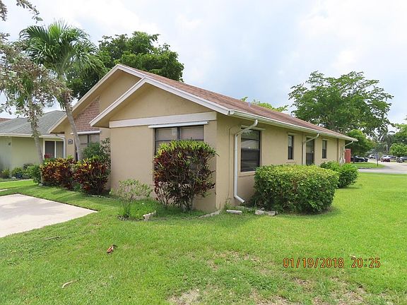 3rd image of 1401 Pines Lane