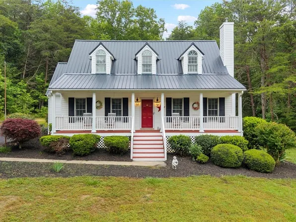 2546 Glenridge Cir, Powhatan, VA 23139