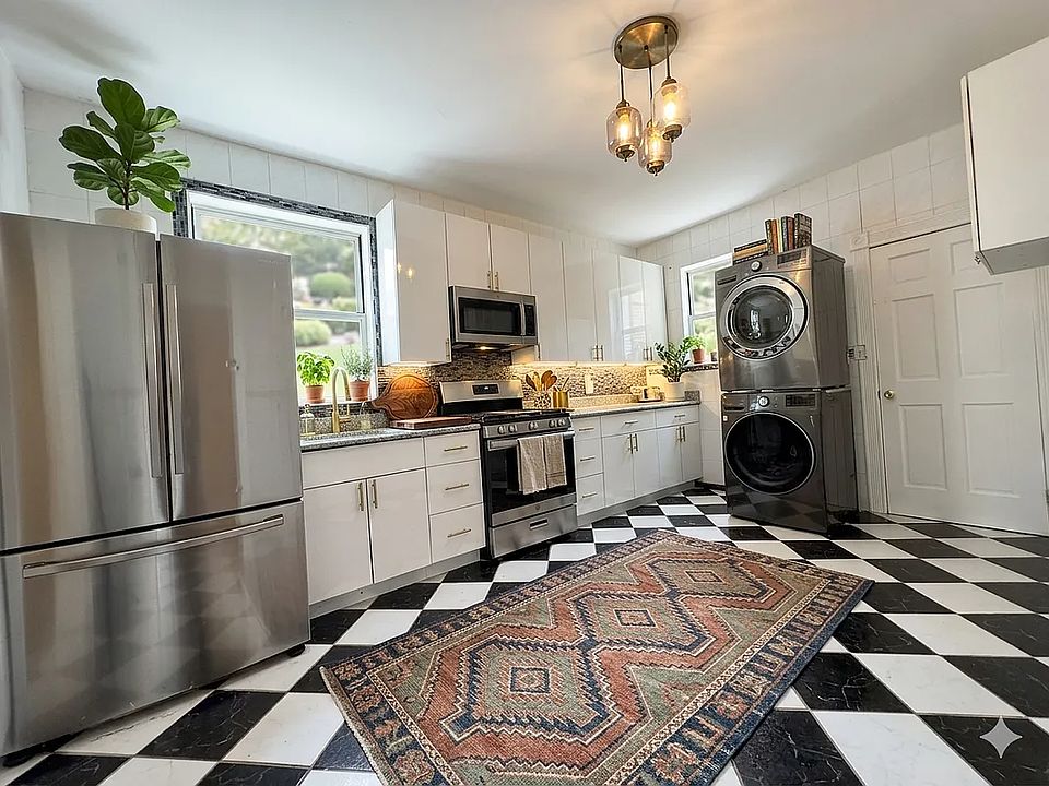 1st image of 85-30 108th St Floor 1