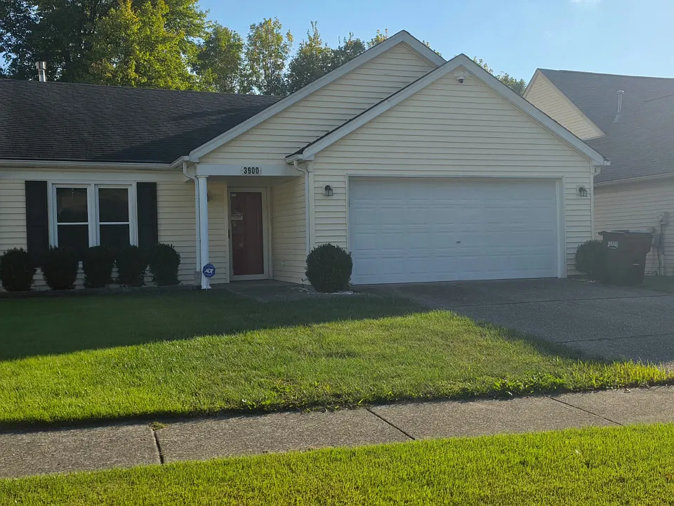 3900 Handley Ave