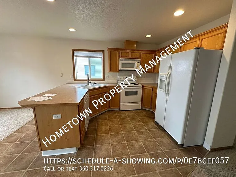 8612 Sweetbrier Loop SE — Photo 7