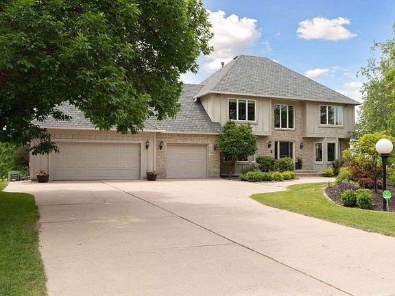 5th image of 1550 Amundson Ln