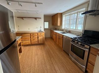 2 Quechee Rd UNIT 1, Hartland, VT 05048