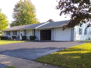 83 Donna Rd, Rochester, NY 14606