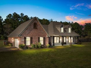 139 Eagle Point Rd, Leesville, LA 71446