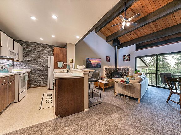 4th image of 1001 Commonwealth Dr #78