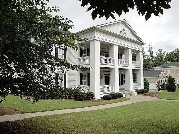 2nd image of 150 Ashborough Park