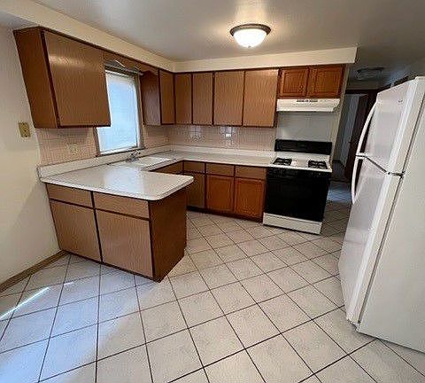 5th image of 6744 W Diversey Ave APT 1N