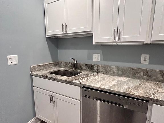 2nd image of 3541 3rd St