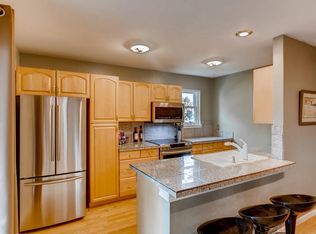1171 S Yosemite Way UNIT 38, Denver, CO 80247