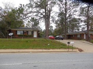 1147 Gillionville Rd, Albany, GA 31707