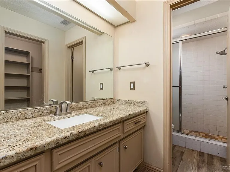 2036 S 5th St #11 — Photo 10