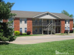 1570 E 125th St APT G, Olathe, KS 66061