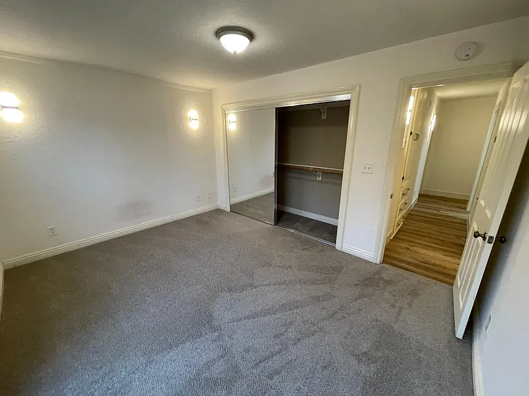 236 N Myers St — Photo 22