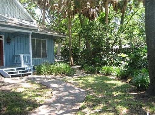 2nd image of 4315 W Beach Park Dr