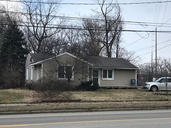 3rd image of 3287 Canal Ave SW