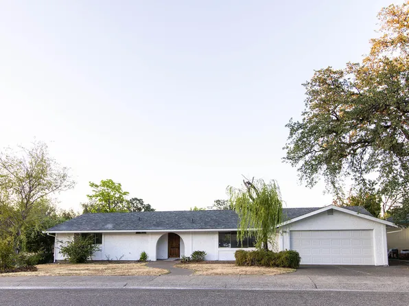 3330 Stratford Ave, Redding, CA 96001