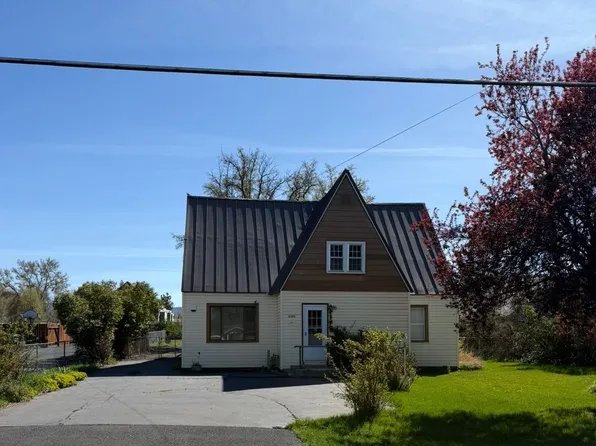 4305 Altamont Dr, Klamath Falls, OR 97603