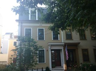 17 Oak St, Charlestown, MA 02129