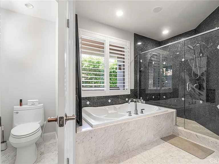 709 N Lucia Ave #B — Photo 25